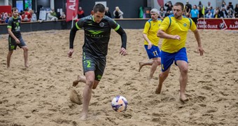Ar "Sportland" Latvijas-Igaunijas kausu noslēgusies pludmales futbola sezona