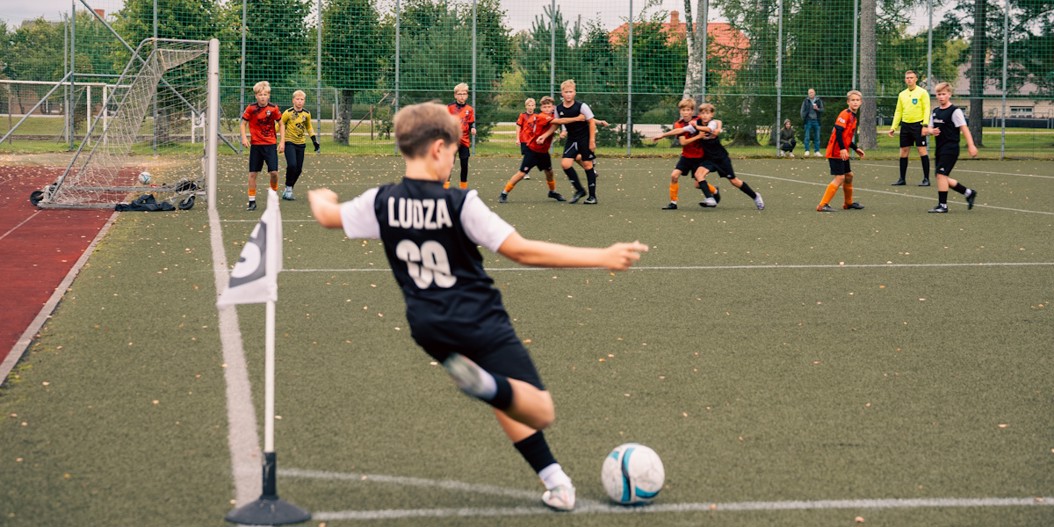 Jauniešu izaugsmei Staicelē aizvadīts LFF Reģionu kauss