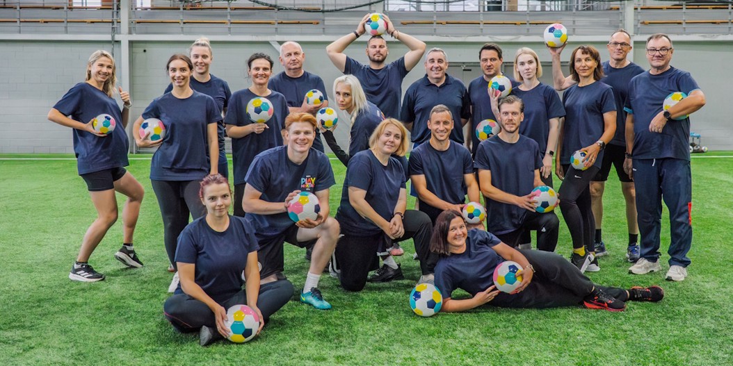 "Playmakers" programmas instruktori pabeiguši apmācības