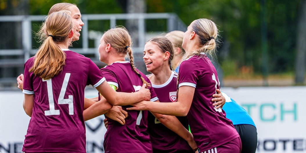 WU-17 izlasei svarīga uzvara cīņā par pirmo vietu