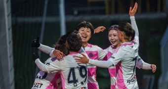 "Riga FC Women" otro sezonu pēc kārtas izcīna visus galvenos titulus